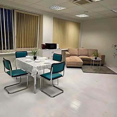 Transhostel Kaktus Hostel *